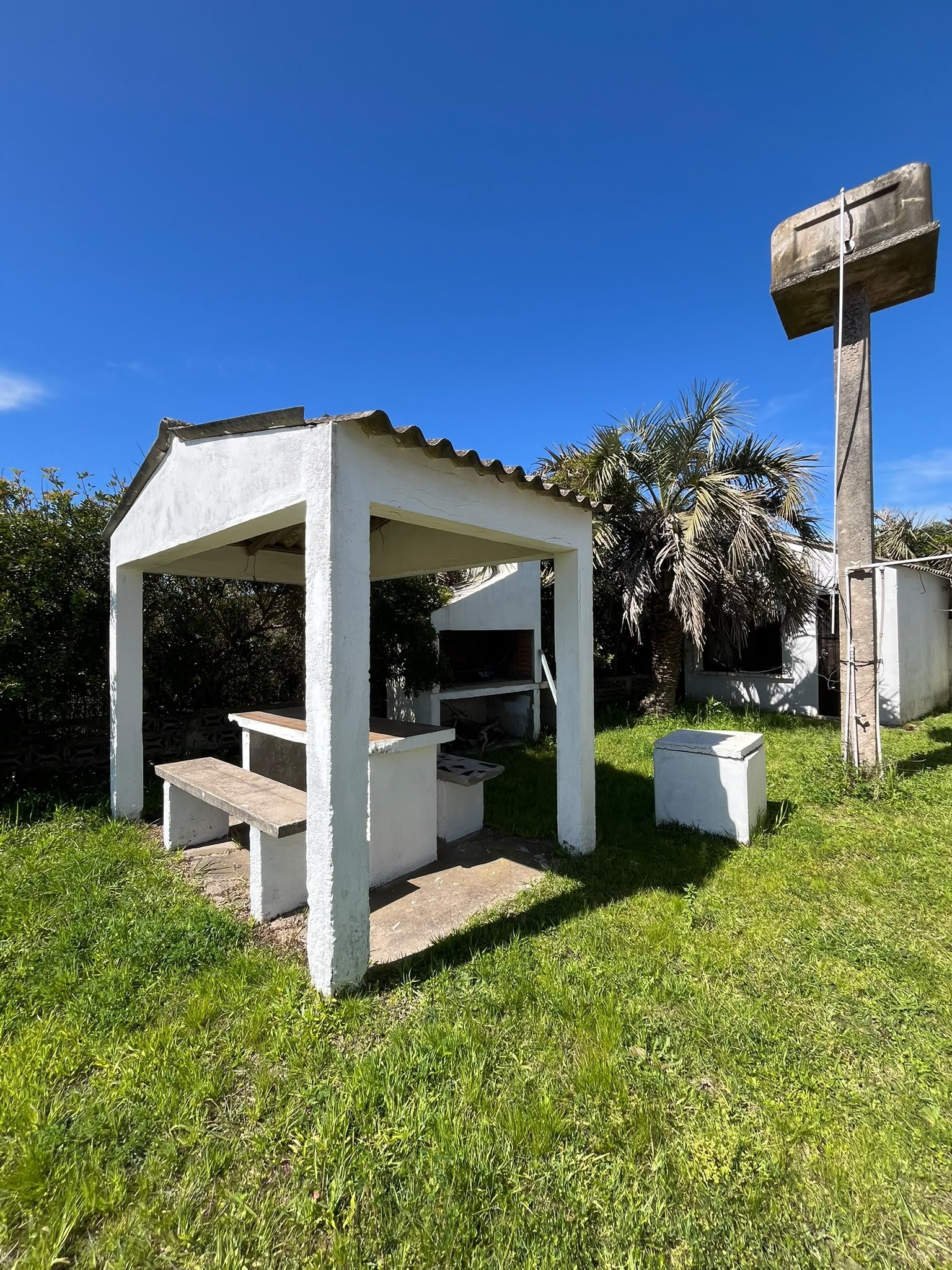 Foto de Casa de 3 dormitorios a media cuadra de la playa en Barra del Chuy